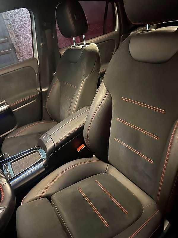 Usata Mercedes GLA200 AMG Line Premium Plus 150 CV (110 kW) 2023 Argento SUV