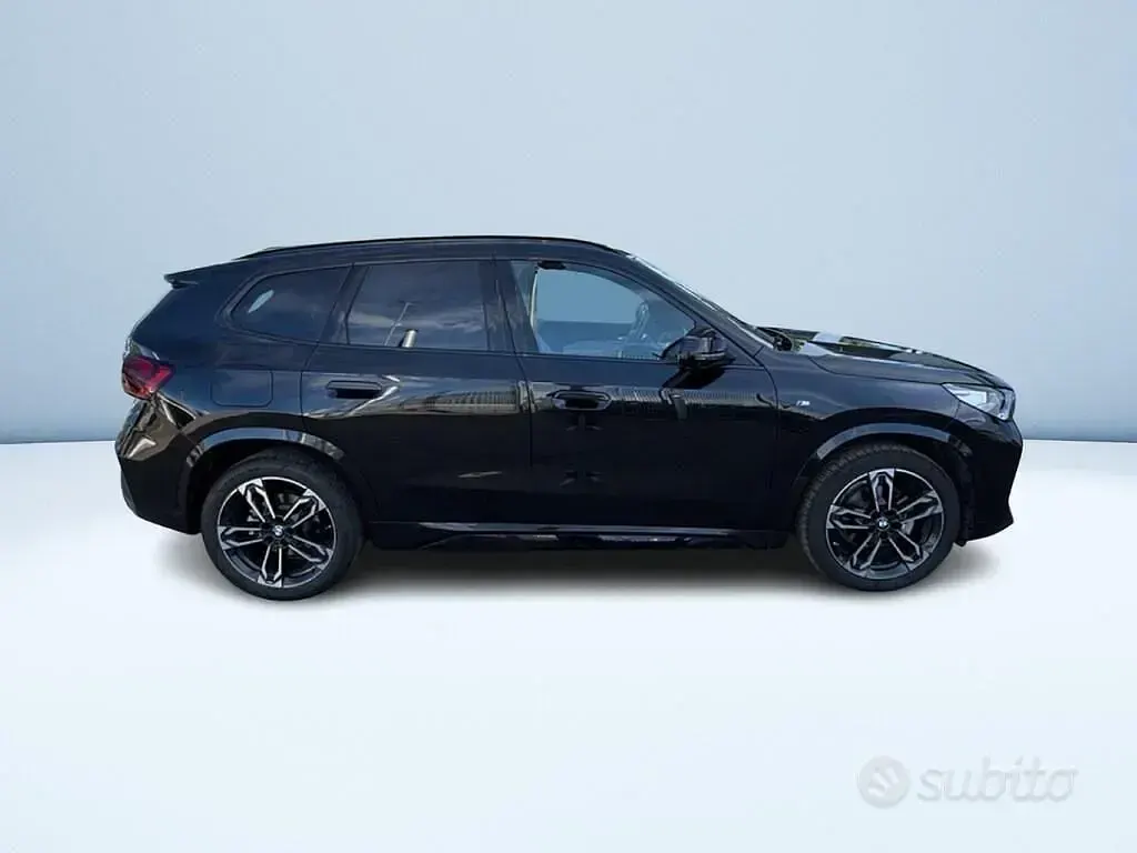 Usata BMW X1 M Sport 150 CV (110 kW) 2023 Nero pastello SUV