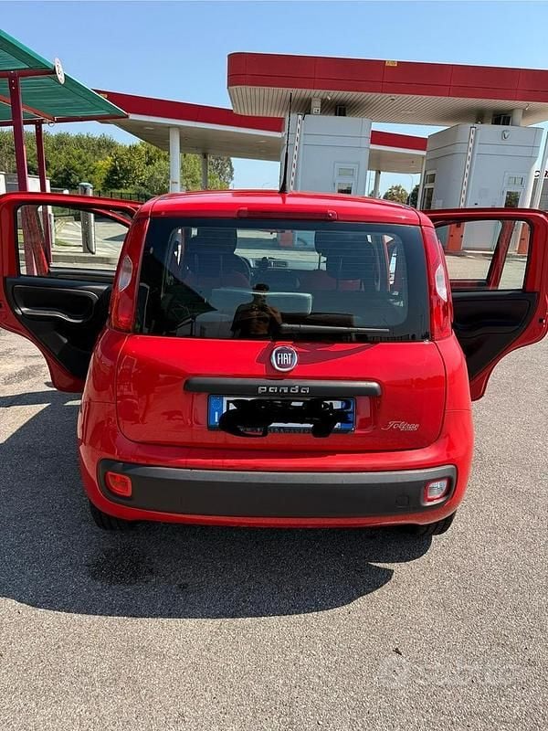 Usata Fiat Panda Easy 69 CV (50 kW) 2018 Rosso Utilitaria