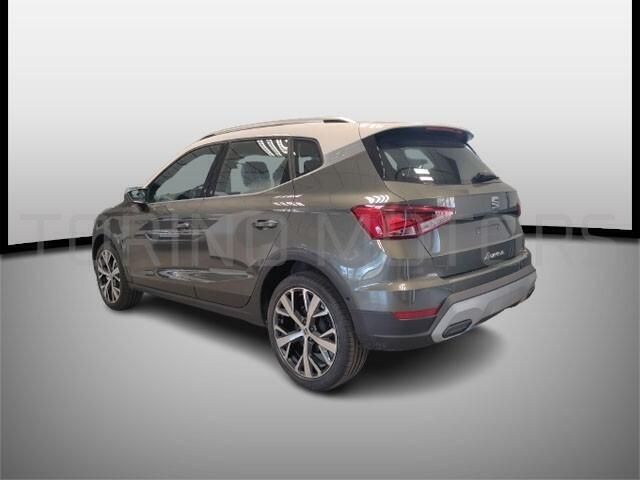 Usata Seat Arona Xperience 110 CV (80 kW) 2024 Verde SUV