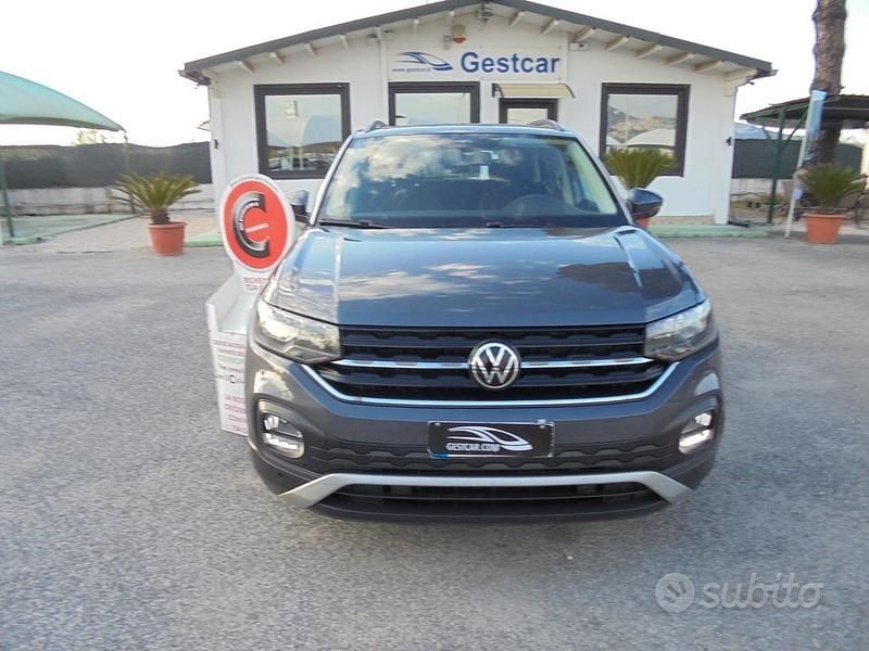 Usata VW T-Cross Style 110 CV (80 kW) 2021 Grigio SUV