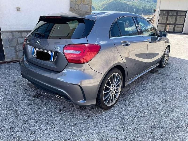 Usata Mercedes A200 136 CV (100 kW) 2014 Berlina