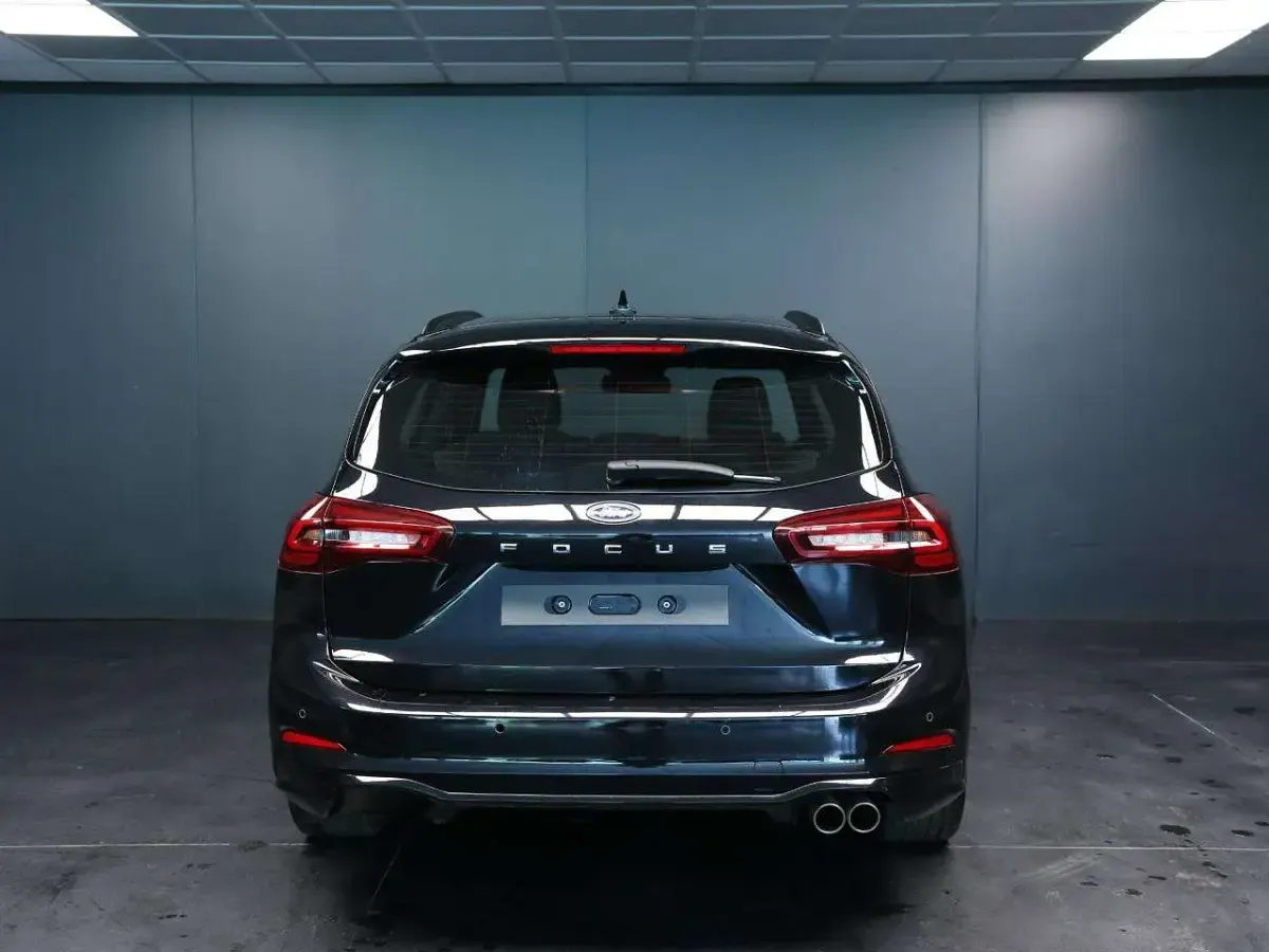 Usata Ford Focus ST-Line 125 CV (91 kW) 2025 Nero Station wagon
