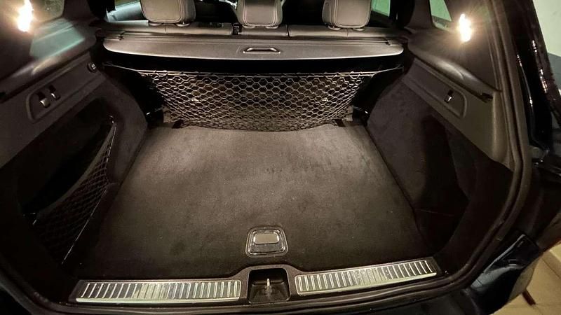 Usata Mercedes GLC250 Premium 204 CV (150 kW) 2017 Blu/azzurro SUV