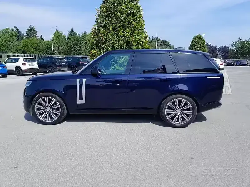 Usata Land Rover Range Rover Autobiography 249 CV (183 kW) 2023 Blu SUV