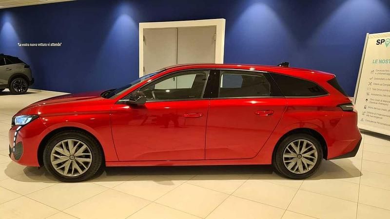 Usata Peugeot 308 Active 131 CV (96 kW) 2022 Rosso Station wagon
