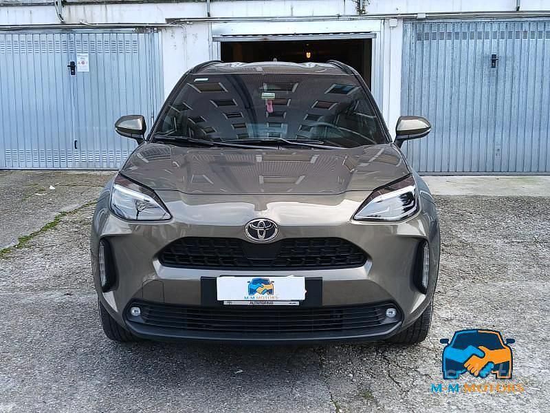 Usata Toyota Yaris Cross Trend 130 CV (95 kW) 2025 Marrone SUV