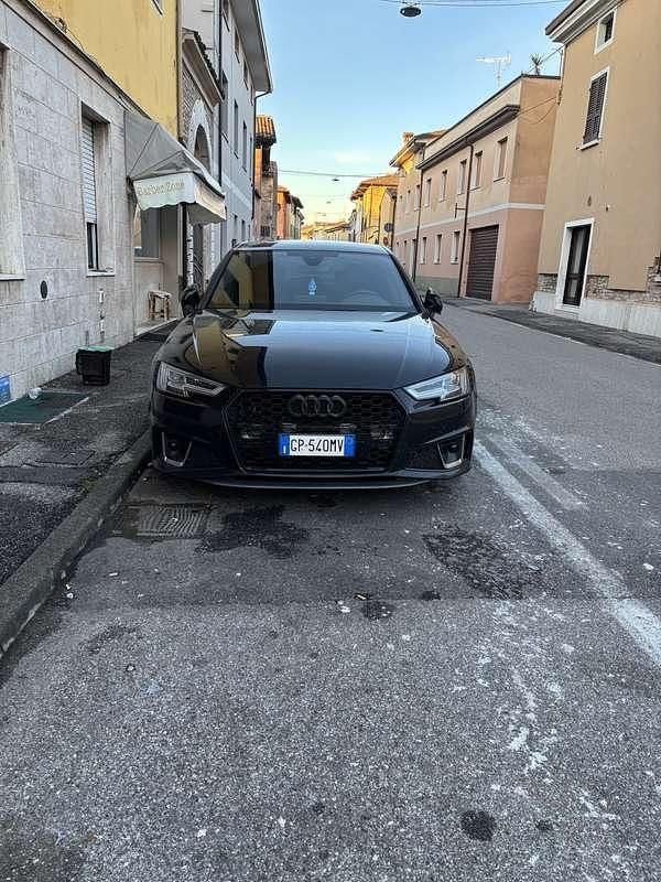Usata 2019 Audi A4 Ambiente Tre volumi | 24.700 € (Molto cara) - Immagine 1/4
