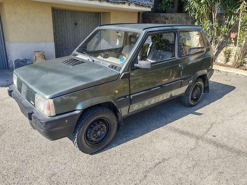 Usata Fiat Panda 4x4 50 CV (36 kW) 1989 Verde Utilitaria
