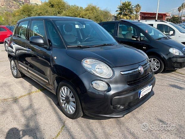 Grigio Usata 2014 Fiat 500L Monovolume | 5450 € - Immagine 1/4