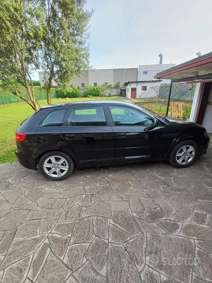 Usata Audi A3 90 CV (66 kW) 2010 Nero Utilitaria