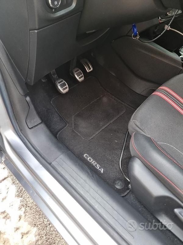 Usata Opel Corsa GS Line 2021 Grigio Utilitaria