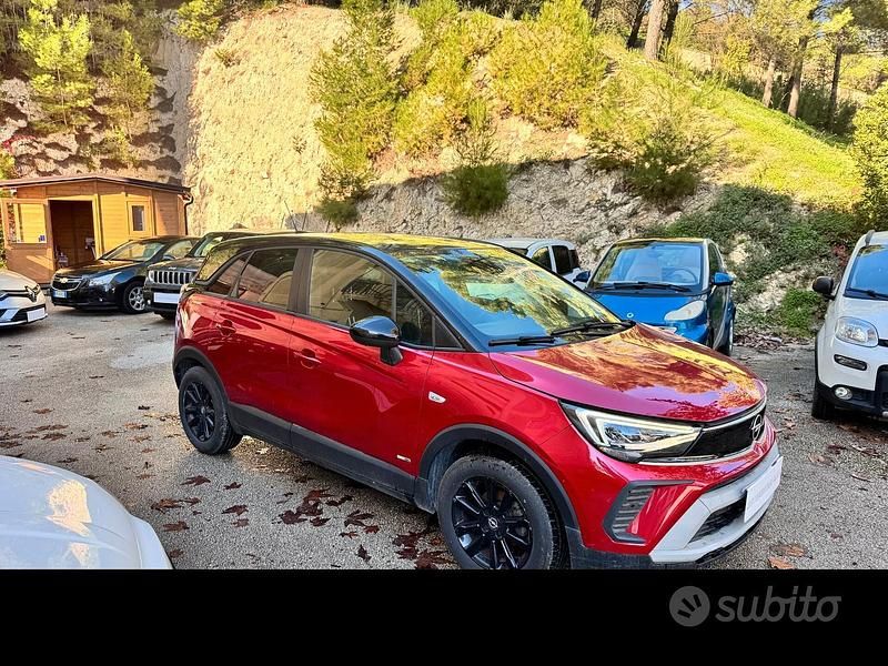 Usata Opel Crossland X Edition 83 CV (61 kW) 2022 Rosso SUV