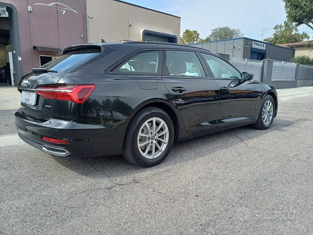 Usata Audi A6 Business Plus 231 CV (169 kW) 2020 Nero Station wagon