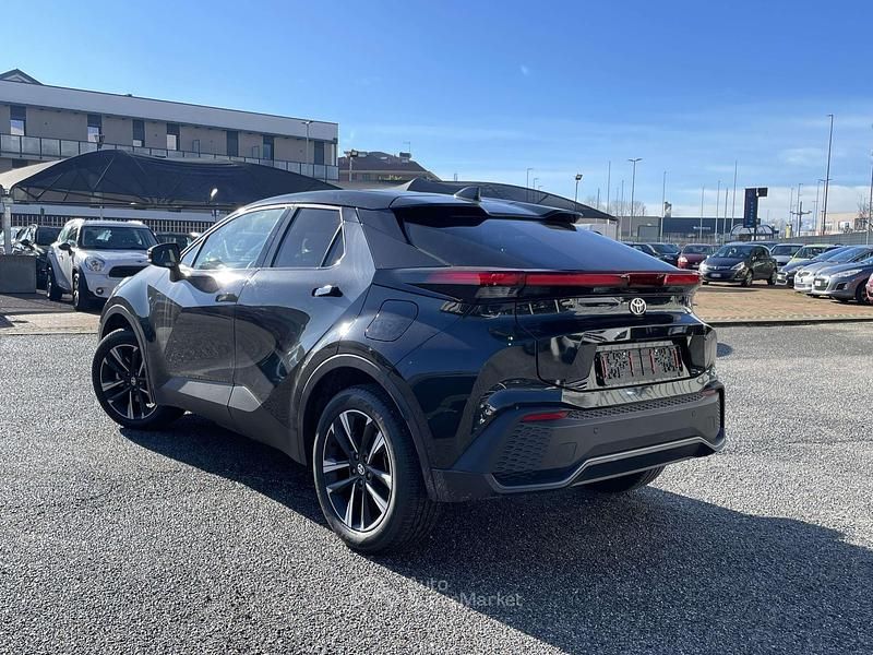 Nuova Toyota C-HR Trend 152 CV (111 kW) 2025 Nero SUV