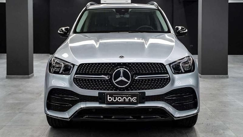 Usata Mercedes GLE400 AMG line 330 CV (242 kW) 2023 Grigio perlato metall SUV