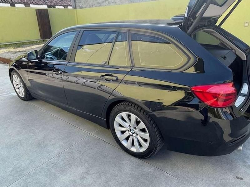 Usata BMW 318 Advantage 150 CV (110 kW) 2017 Nero Station wagon