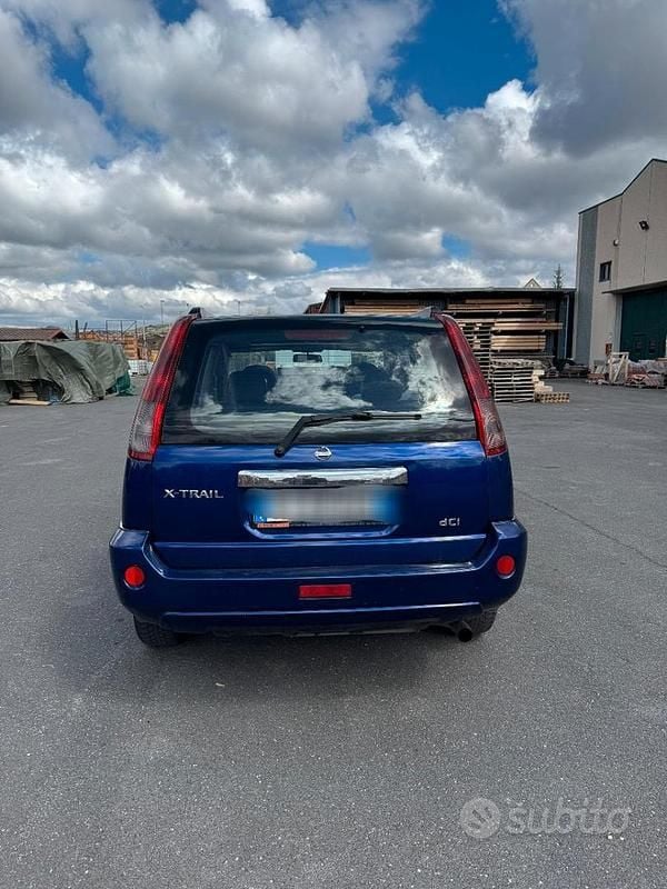 Usata Nissan X-Trail 136 CV (100 kW) 2005 Blu SUV