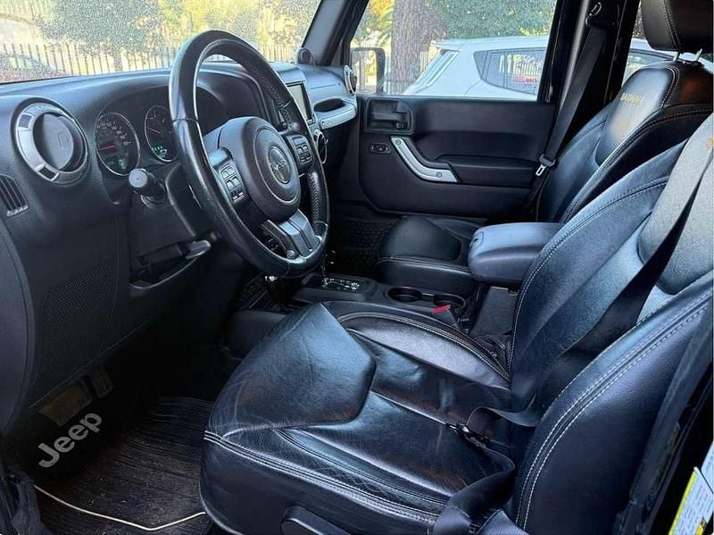 Usata Jeep Wrangler Unlimited Sahara 200 CV (147 kW) 2013 SUV