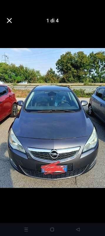 Usata Opel Astra Cosmo 116 CV (85 kW) 2010 Berlina