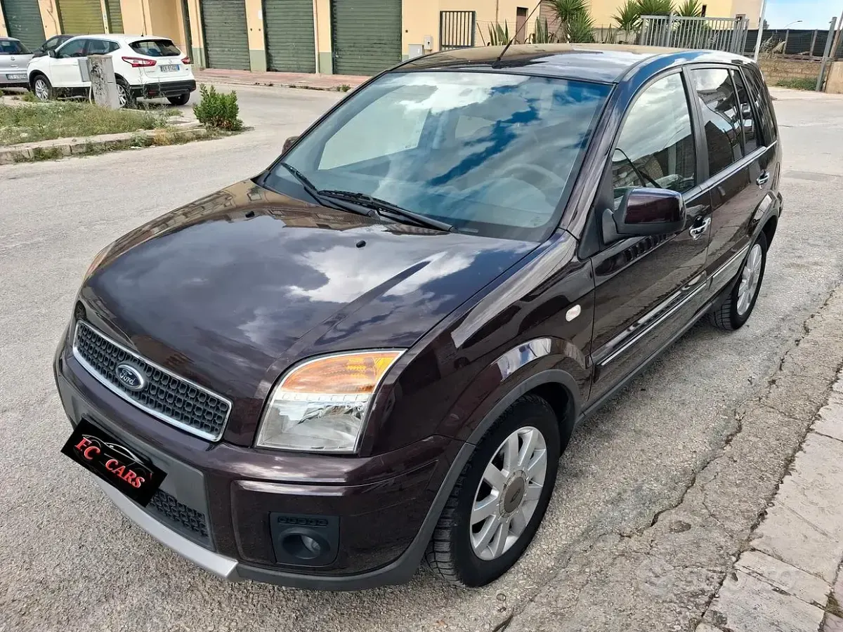 Usata Ford Fusion Titanium 69 CV (50 kW) 2010 Nero Utilitaria