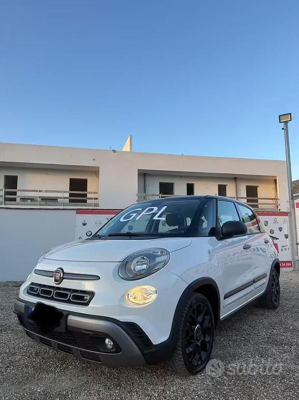 Usata Fiat 500L Lounge 95 CV (69 kW) 2017 Bianco Monovolume