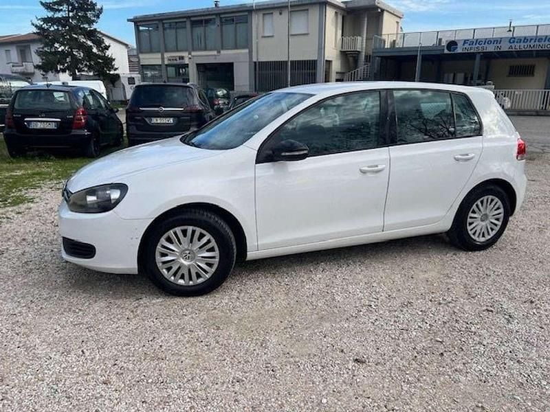 Bianco Usata 2011 VW Golf VI United Tre volumi | 3999 € (Super prezzo) - Immagine 1/4