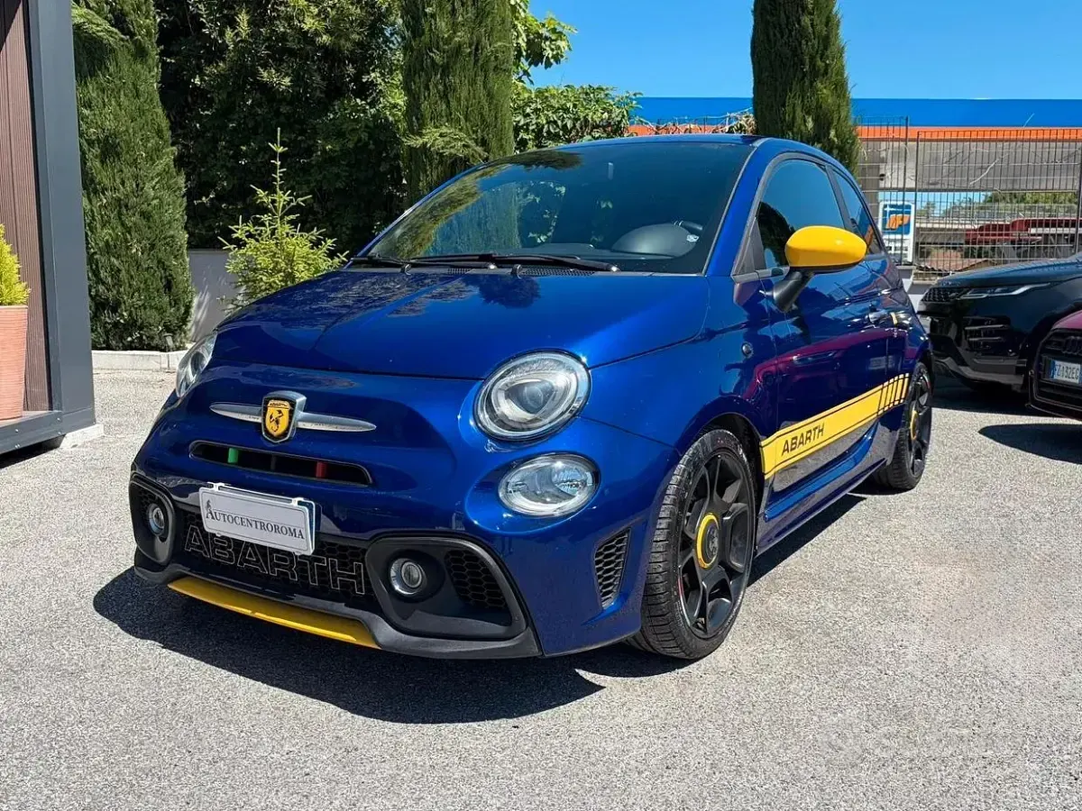 Usata Abarth 595 Pista 160 CV (117 kW) 2018 Blu Berlina