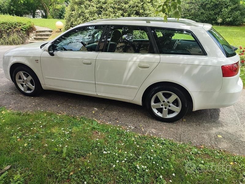 Usata Seat Exeo Style 143 CV (105 kW) 2013 Bianco Station wagon