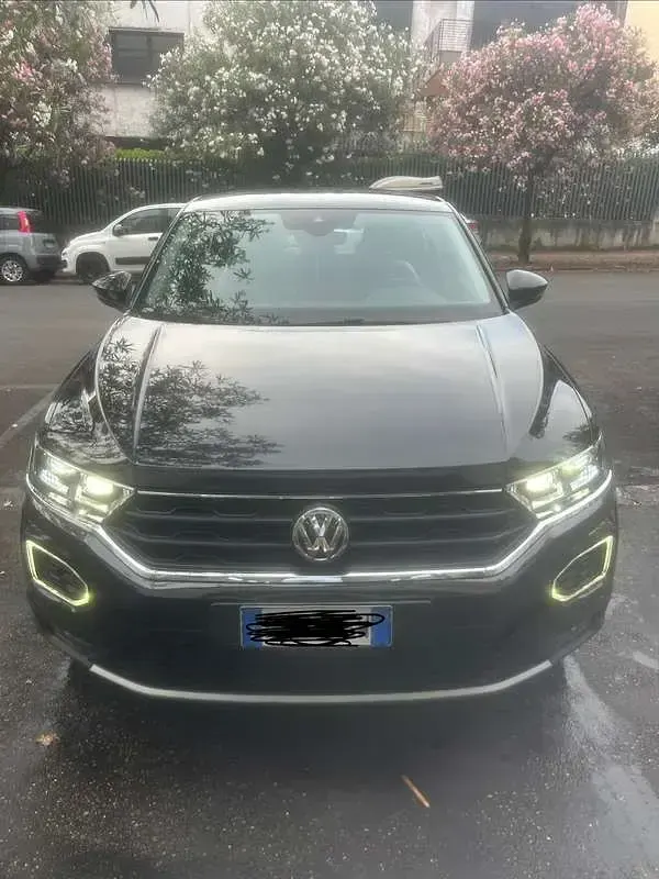 Usata VW T-Roc Advance 150 CV (110 kW) 2019 Nero SUV