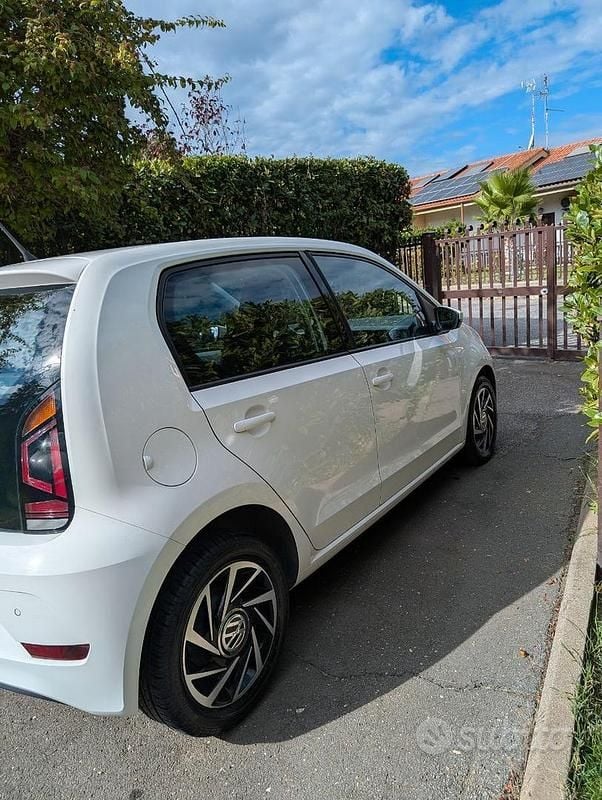Usata VW up! 60 CV (44 kW) 2020 Bianco Utilitaria