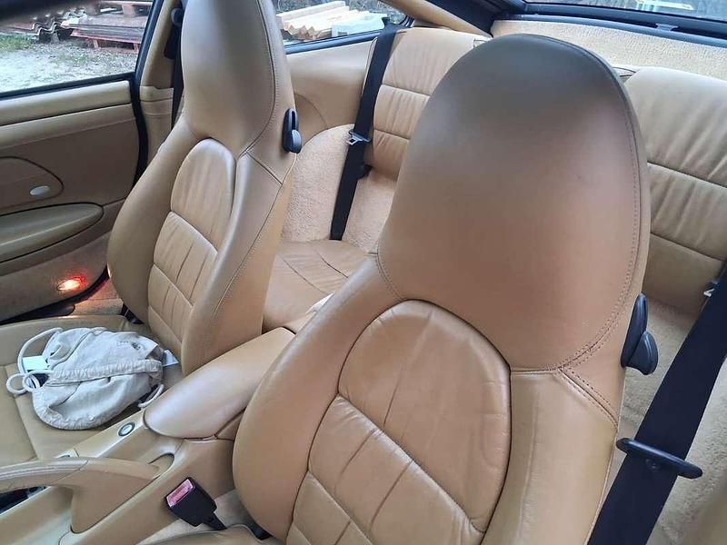 Usata Porsche 911 320 CV (235 kW) 2002 Nero Cabrio