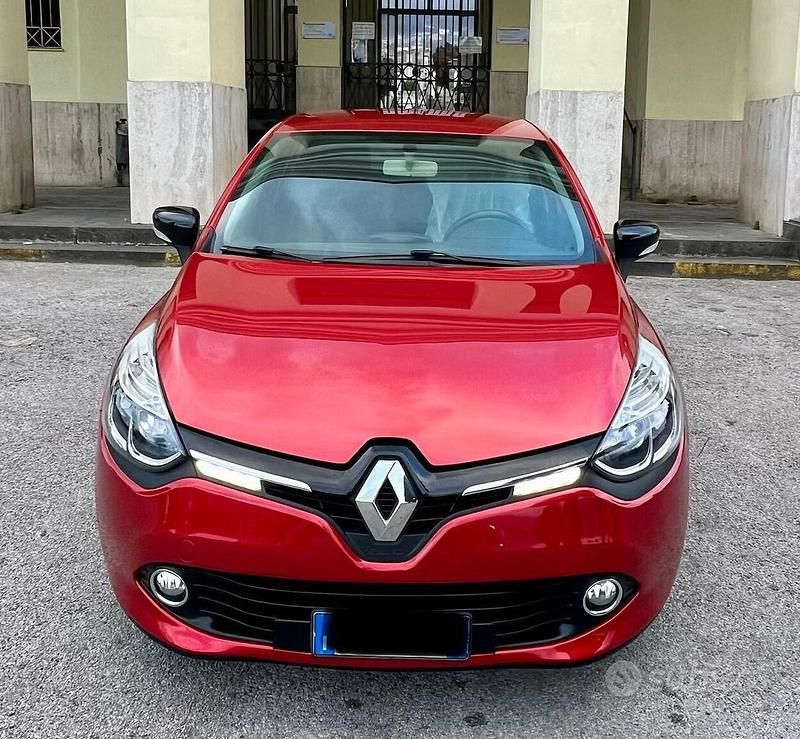 Usata Renault Clio IV 75 CV (55 kW) 2014 Rosso Berlina