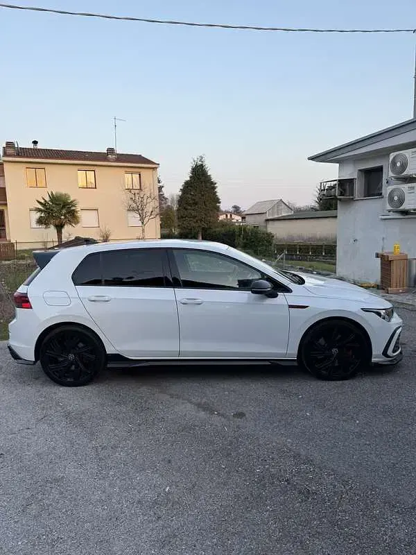 Usata VW Golf VIII GTI 245 CV (180 kW) 2022 Berlina