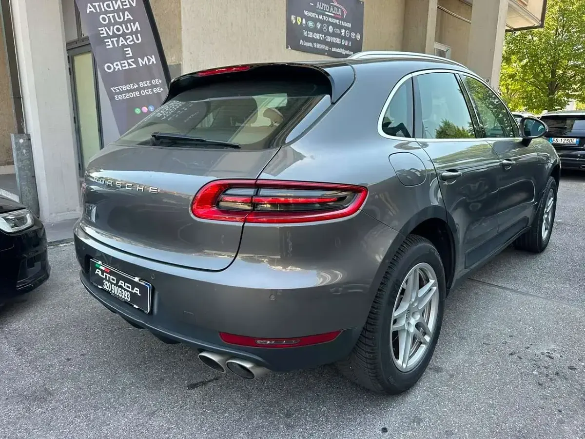Usata Porsche Macan 250 CV (183 kW) 2014 Grigio SUV
