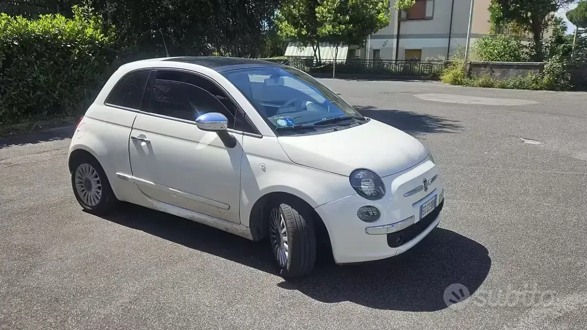 Usata Fiat 500 69 CV (50 kW) 2011 Bianco Utilitaria