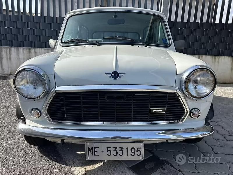Usata Austin Mini 44 CV (32 kW) 1989 Bianco Utilitaria