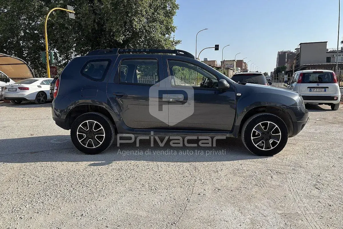 Usata Dacia Duster Ambiance 90 CV (66 kW) 2016 Grigio SUV