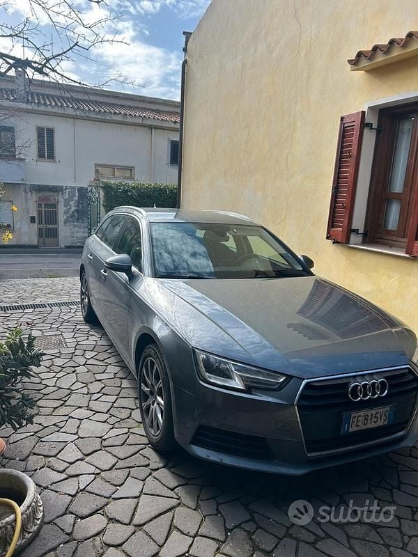 Usata Audi A4 Business 190 CV (139 kW) 2016 Grigio Station wagon