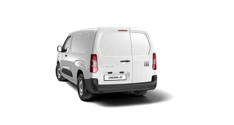 Usata Fiat Doblò 102 CV (75 kW) 2024 Bianco Monovolume