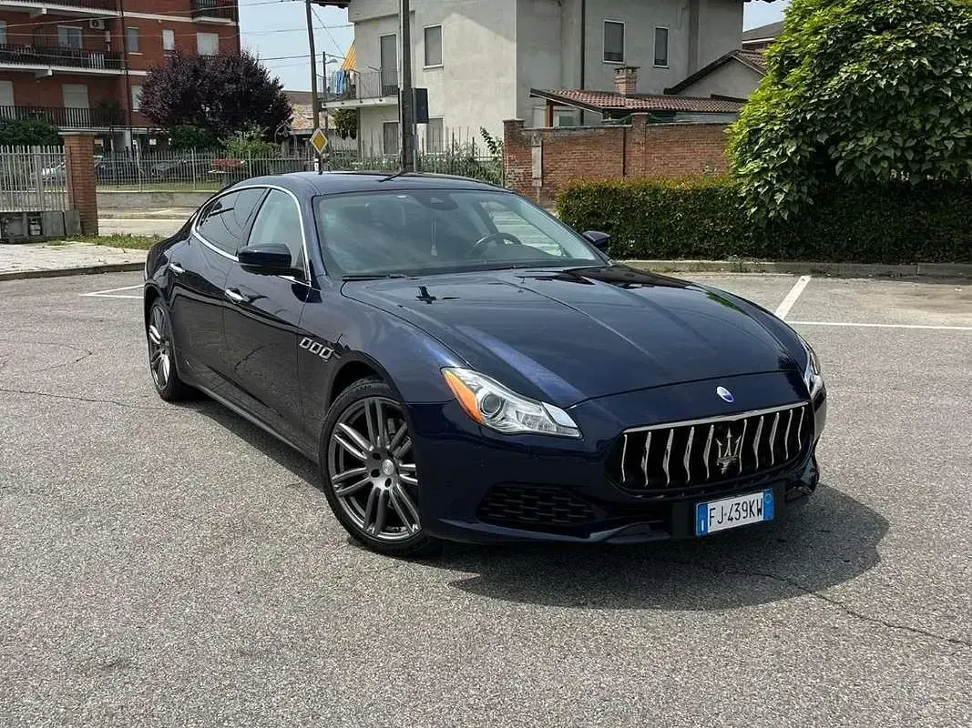 Begagnad Maserati Quattroporte GranLusso 275 HK (202 kW) 2017 Sedan