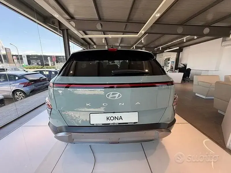 Nuova Hyundai Kona 116 CV (85 kW) 2026 Verde SUV