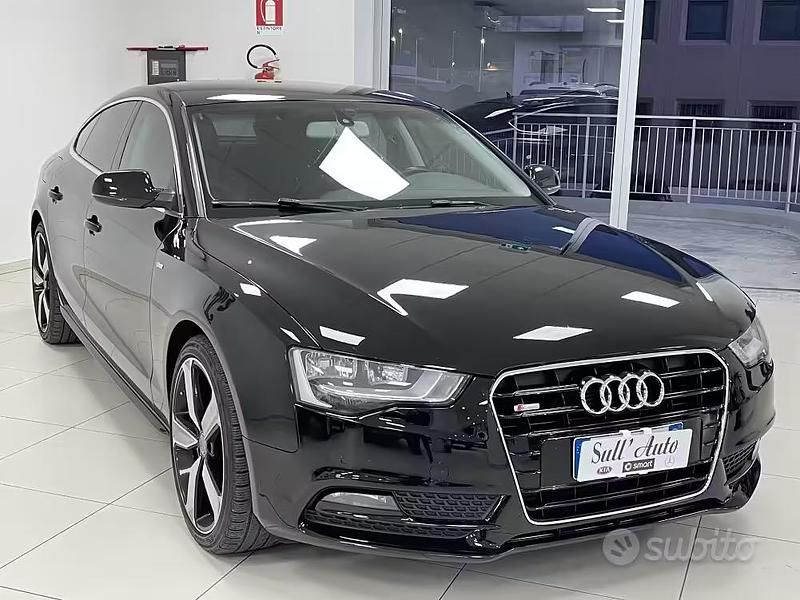 Usata Audi A5 Ambiente 177 CV (130 kW) 2012 Nero Coupé