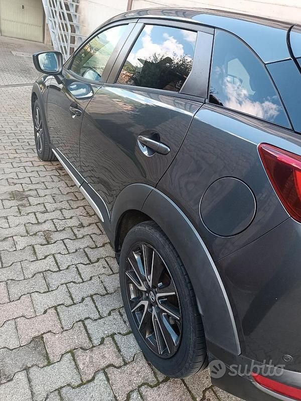 Usata Mazda CX-3 Exceed 105 CV (77 kW) 2016 Grigio SUV