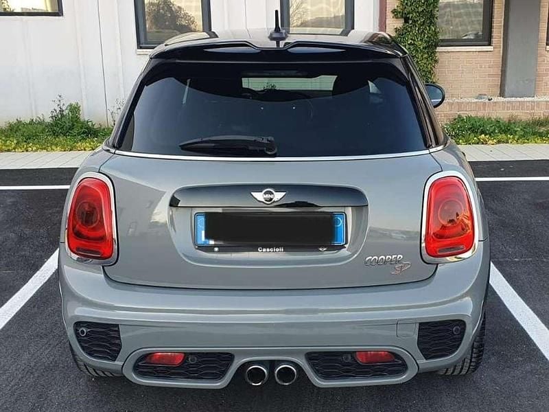 Usata Mini Cooper SD 170 CV (125 kW) 2016 Argento Utilitaria