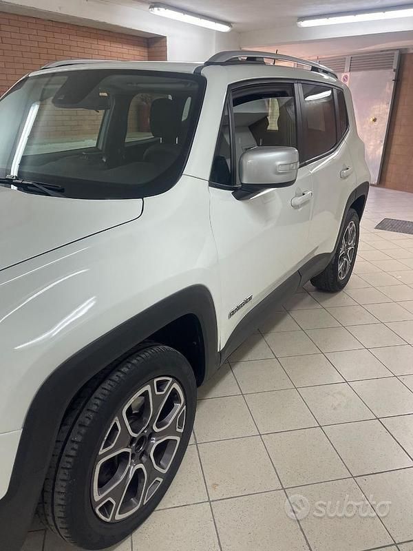 Usata Jeep Renegade 140 CV (102 kW) 2015 Bianco SUV