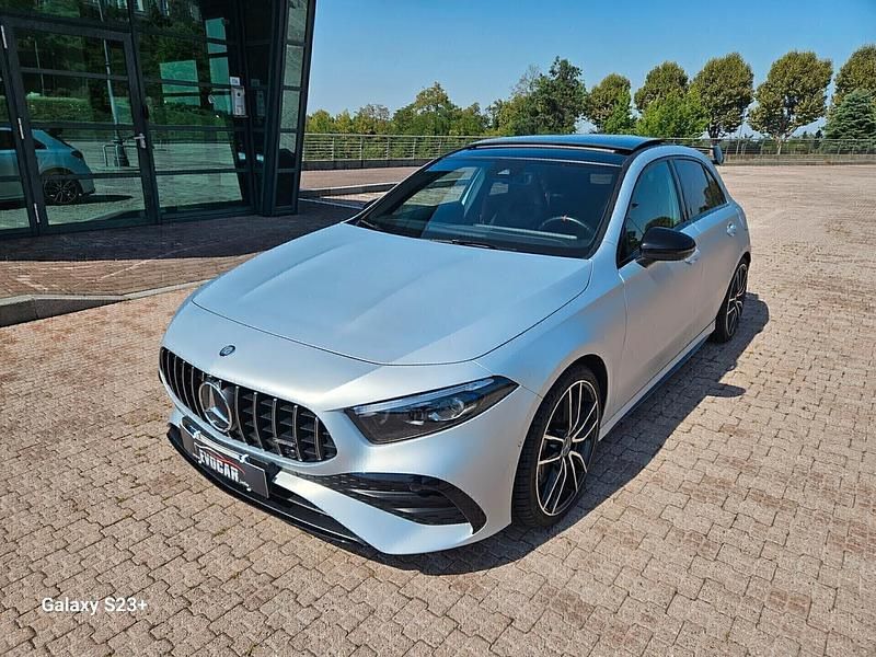 Begagnad Mercedes A35 AMG AMG 306 HK (225 kW) 2020 Silver Sedan