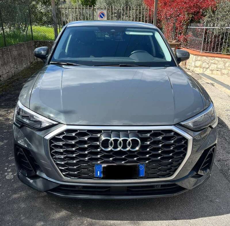 Grigio Usata 2020 Audi Q3 Sportback Business Plus SUV | 29.500 € (Super prezzo) - Immagine 1/4