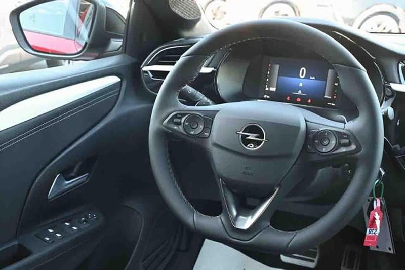 Occasion Opel Corsa 100 ch (73 kW) 2025 Rouge Citadine