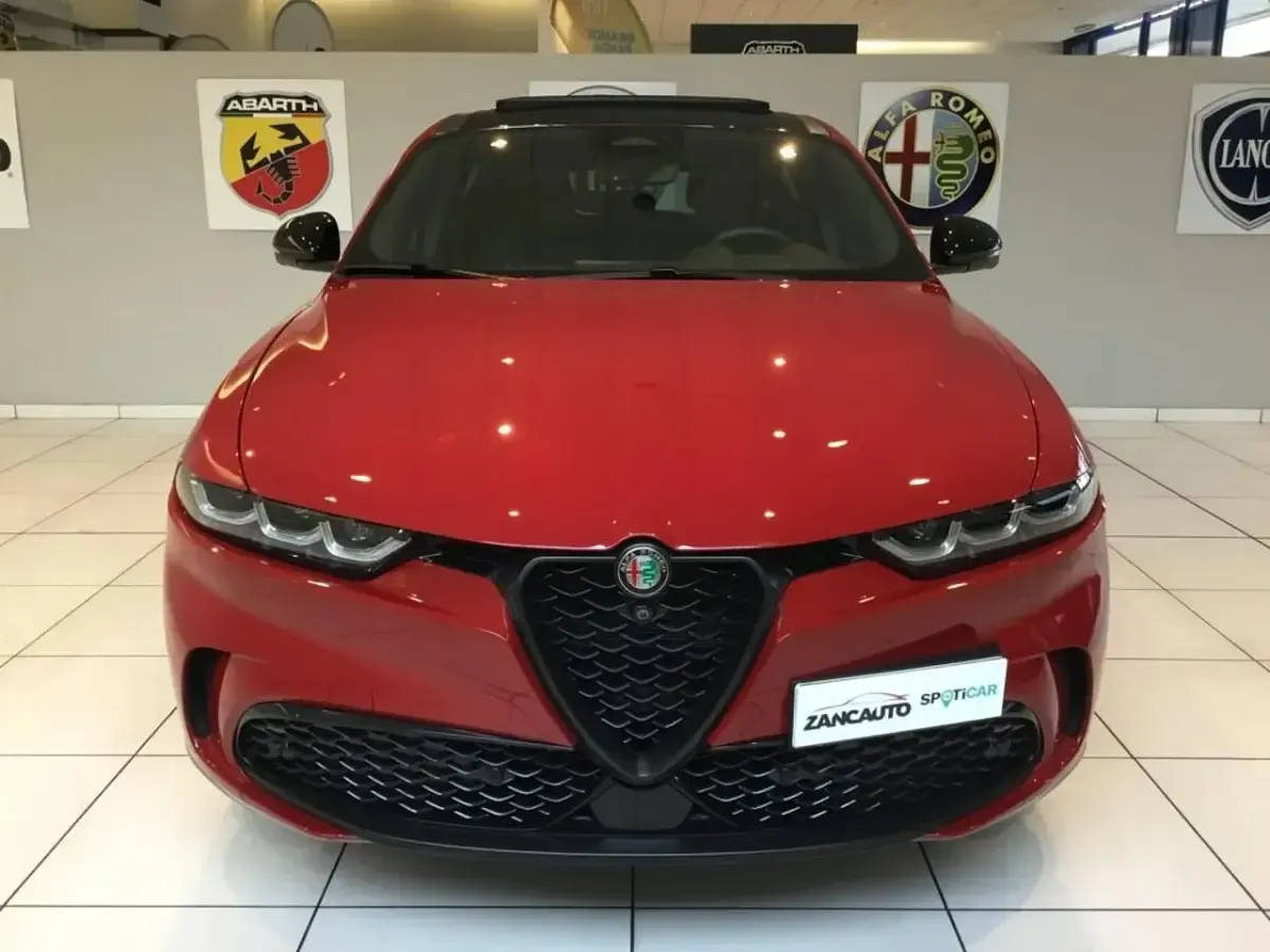 Usata Alfa Romeo Tonale 280 CV (205 kW) 2025 Rosso SUV